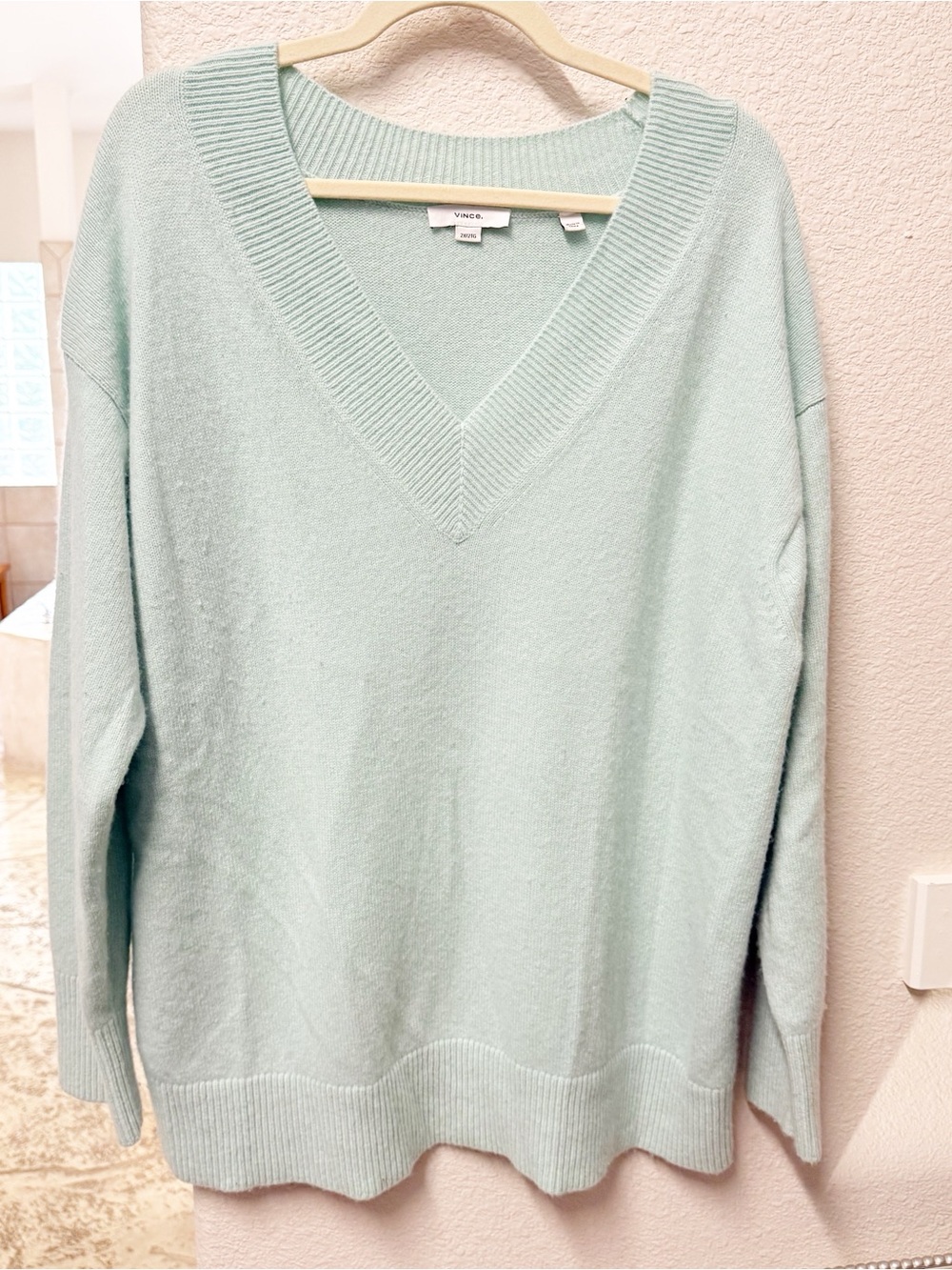 Vince Mint V-Neck Cashmere Blend Sweater 2X